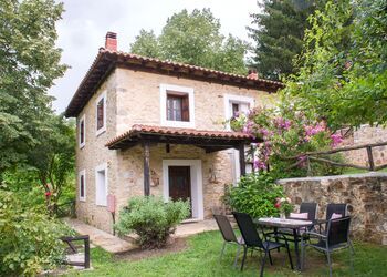 To Archontiko Guest House Villa