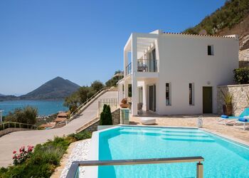 Armonia | Afroditi Villas Collection