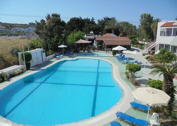 Asterias Bay Hotel