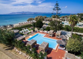 Athina Studios & Suites Naxos