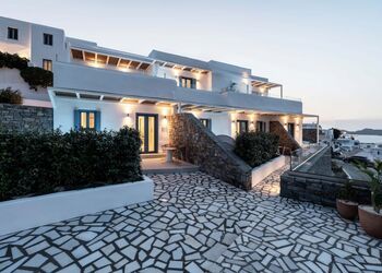 Aura Suites Paros