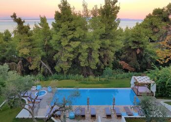 Avatel Eco Lodge Halkidiki