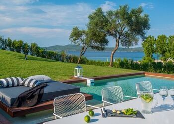 Avaton Luxury Beach Resort - Relais & Chateaux