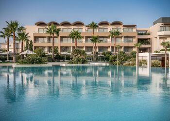 Avra Imperial Hotel