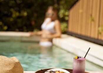 Azur Hotel Vouliagmeni