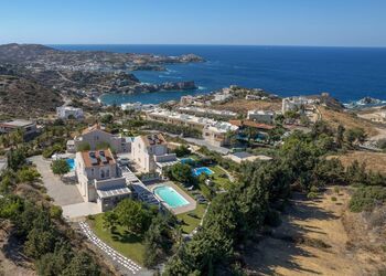 Blue Hills Villas