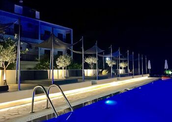 Bruskos Hotel & Suites
