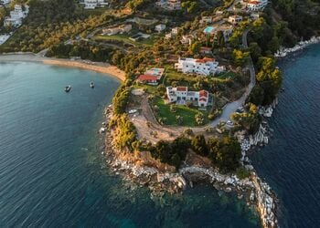 Cape Blue Suites