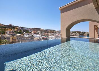 Castello Infinity Suites