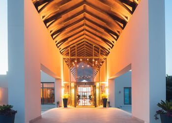 Giannoulis Cavo Spada Luxury Sports and Leisure Resort
