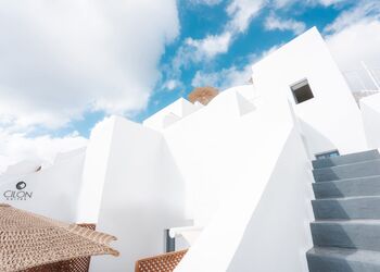 Cilon Suites Santorini