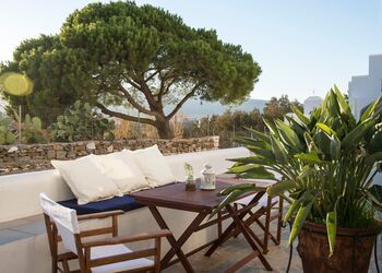 Cleopatra Homes Paros
