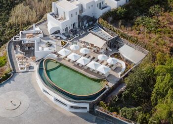 Danae Suites Santorini