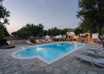 Diamantis Studios Naxos