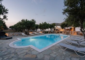 Diamantis Studios Naxos