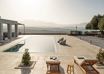 Diktamon Retreat Luxury Villa