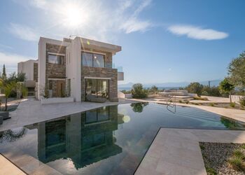 Elia Cove Luxury Villas & Residences