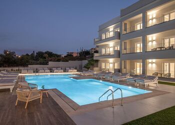 Filia Luxury Suites