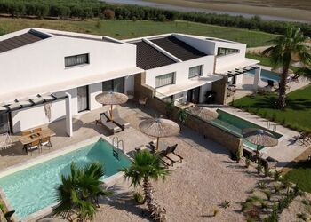 Flamingo Living Suites & Villas