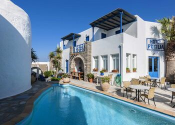 Fotilia Hotel Paros