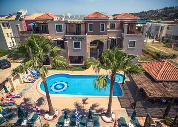 Gianna Apartments