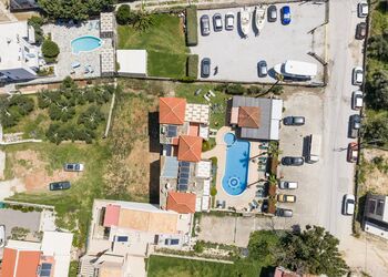 Gianna Apartments