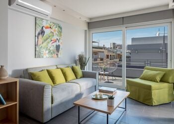 12 Keys Athens Apartments