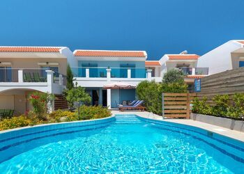 Kolymbia Village
