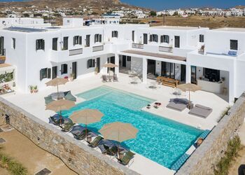Koukoumi Hotel Mykonos