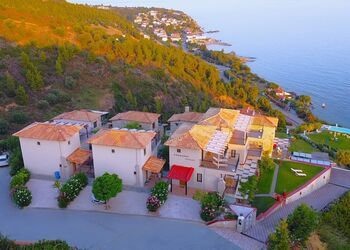 Koumaros Villas