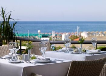 Kriti Beach Hotel