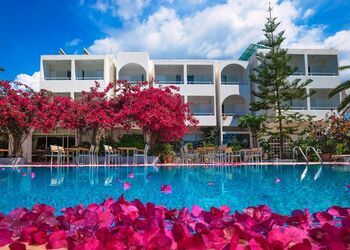 Kyparissia Beach Hotel