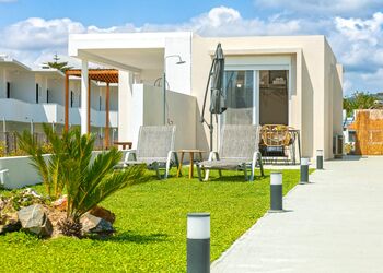 Lago Beach Living