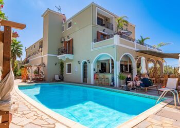 La Signora Hotel