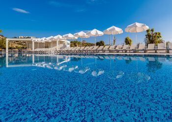 Lindos White Hotel & Suites