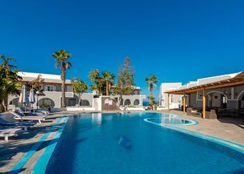 Maistros Village Hotel Santorini