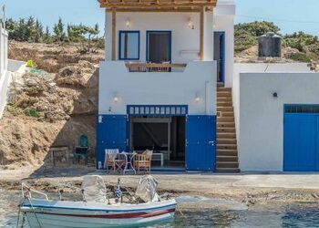 Manolis & Filio Home By The Sea Milos