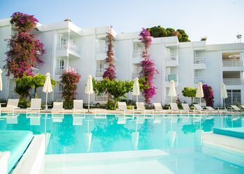 Marathon Beach Resort