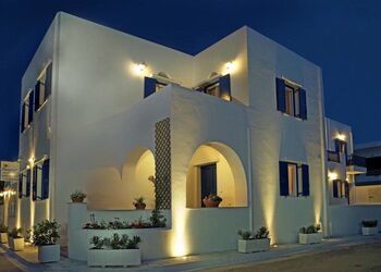 Matas Apartments Tinos