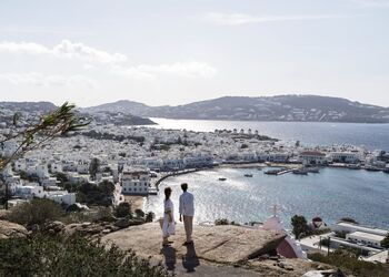 Deos Mykonos
