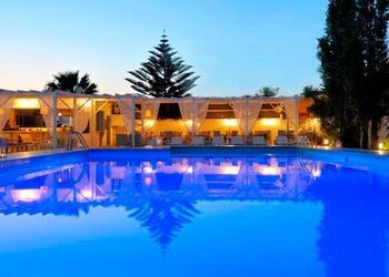 Narges Hotel