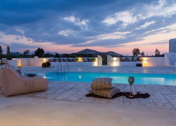 Naxian Lounge Villas