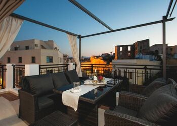 Nival Luxury Suites