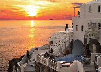 Oia Mare Villas