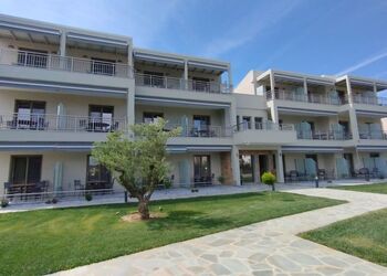 Oliva Suites Nikiti