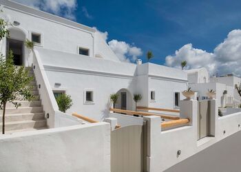 Olive Tree Suites Santorini