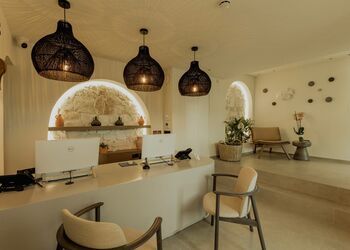 Opal Paros