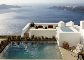 Atoles Retreat