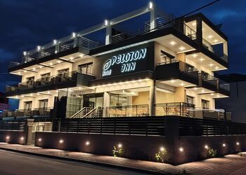 PELOTON INN
