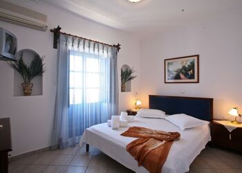 Pergeri Apartments